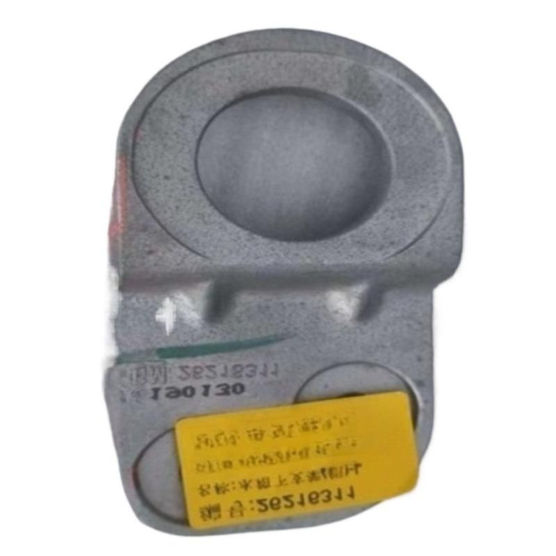 26216311 Engine Water Tank Lower Bracket Down Support Gasket Left Right Metal Part for Chevrolet Trax for Buick Encore Lower Right