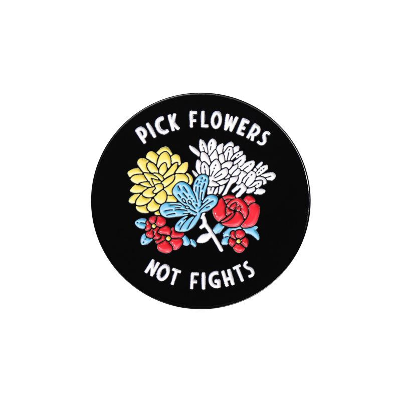 

Metal Eyecatching Brooch With Cartoon Design Geometric Round Pin For Fashionistas QHXZ2575