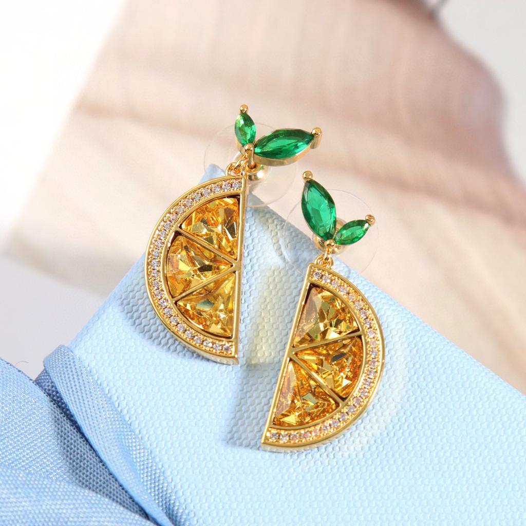 New Hot Brand Vintage Earrings for Women Gift Luxury Jewelry Fashion Orange Type Designer Eardrop Lady Party Stud Earrings