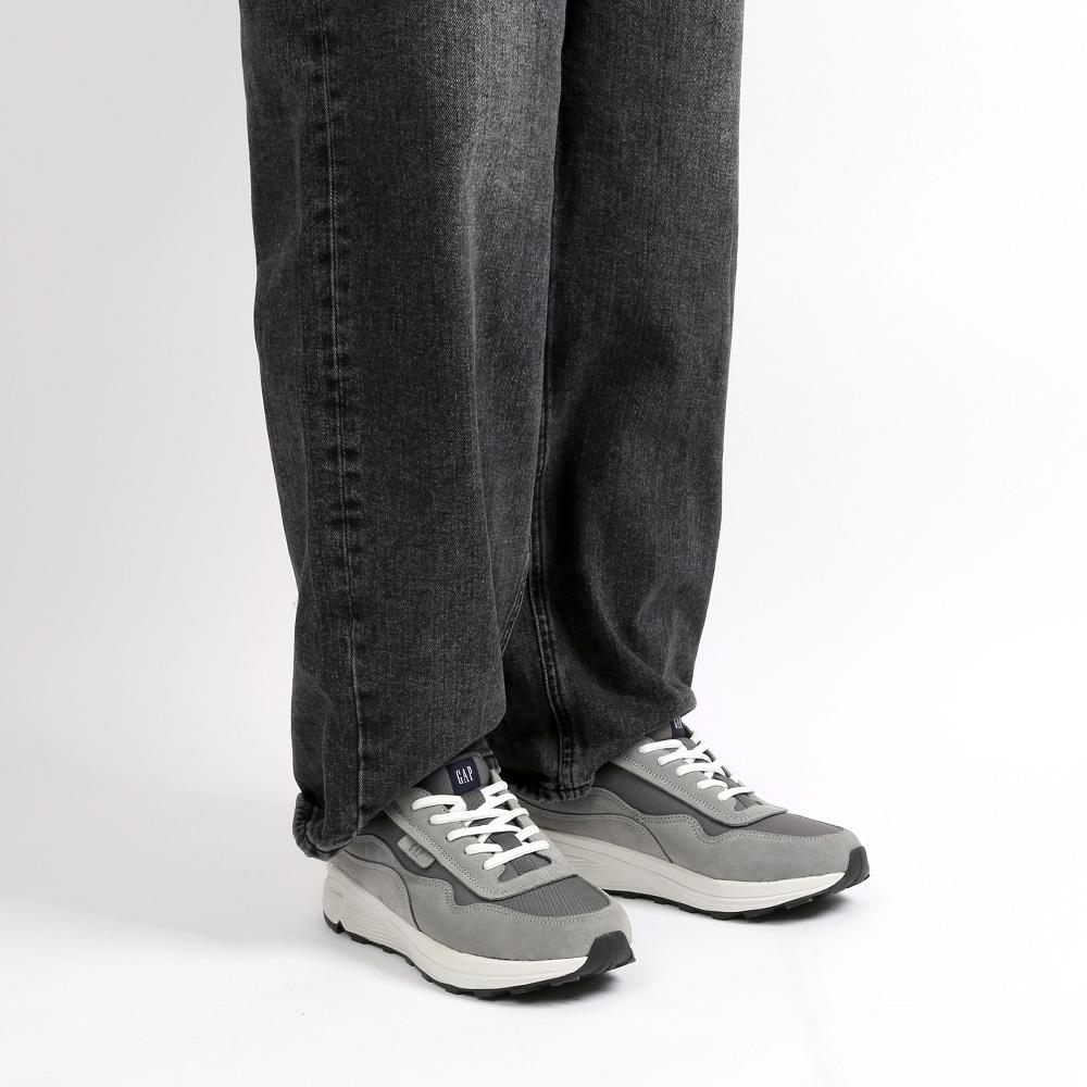 Gap Trigg Baroin Sneakers (Black)