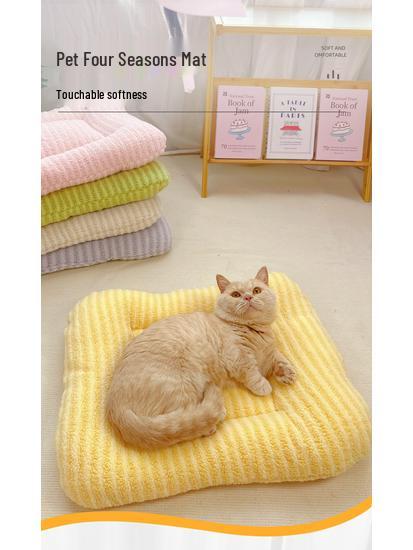 Universal Large Winter Plush Pet Bed Mat - Thick, Warm Sleeping Pad for Cats & Dogs