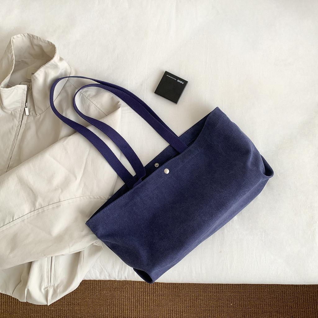 Washable Single-shoulder Bag with Large Capacity, Minimalist Style, Fashionable and Casual Tote Bag