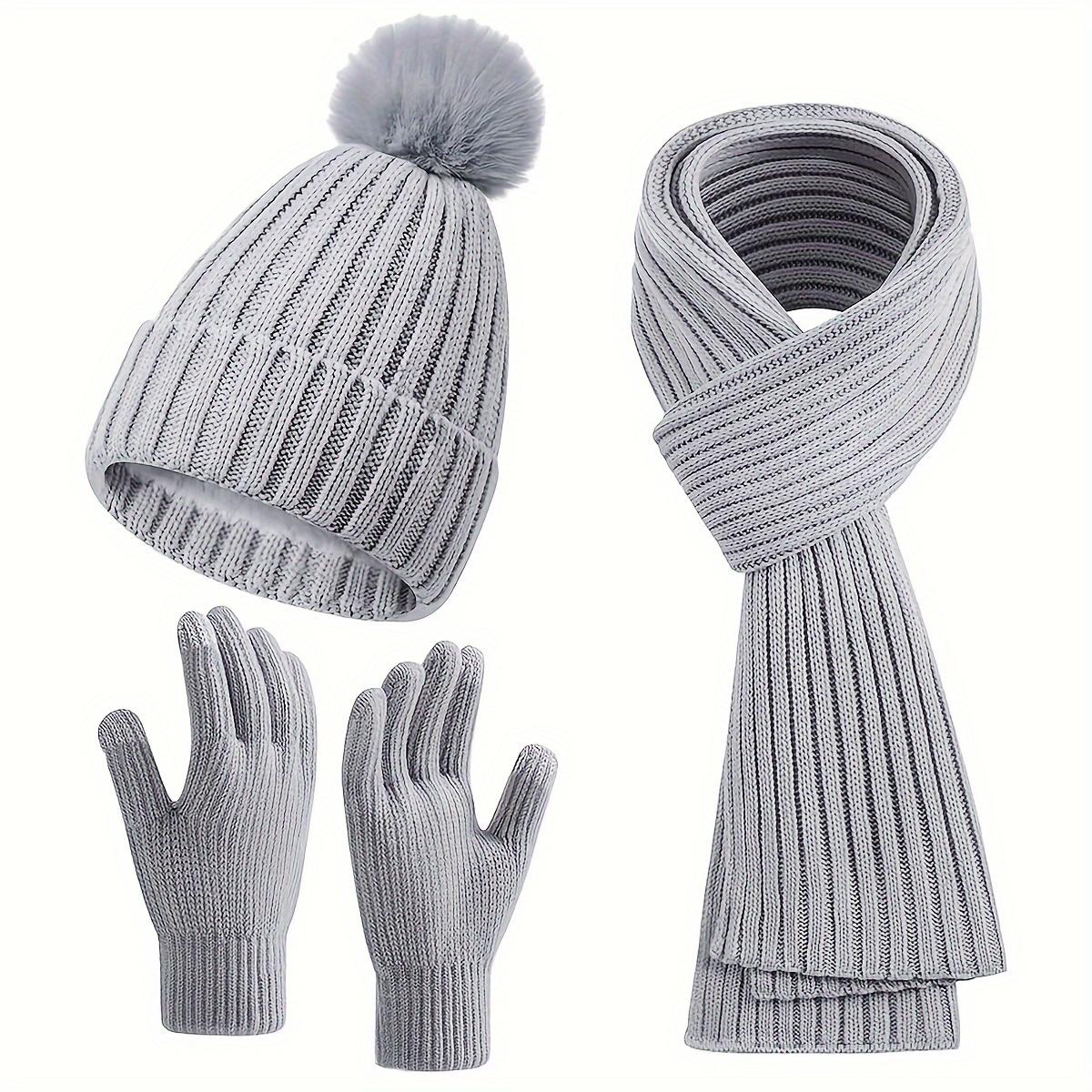 

Женский теплый зимний комплект 2025 года, шапка-бини с помпоном + термошарф + перчатки для сенсорного экрана, набор 3-в-1 для холодной погоды серый