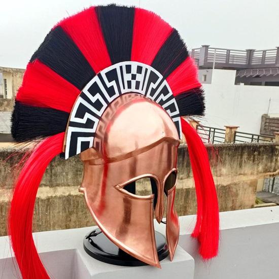 Средневековый носимый греческий коринфский шлем с подставкой рыцарский шлем воинский шлем — фото 7