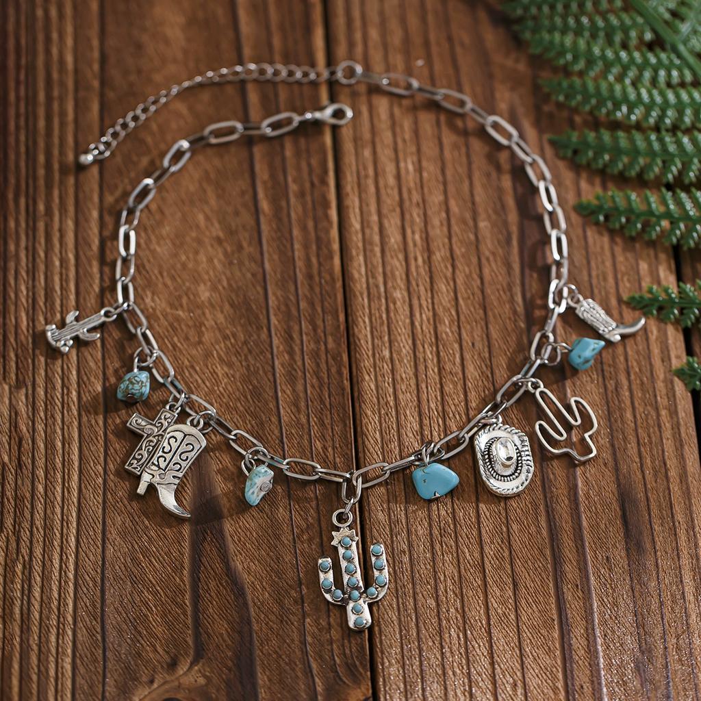 Retro ethnic style imitation turquoise cow head collarbone necklace female western cowboy style hat necklace