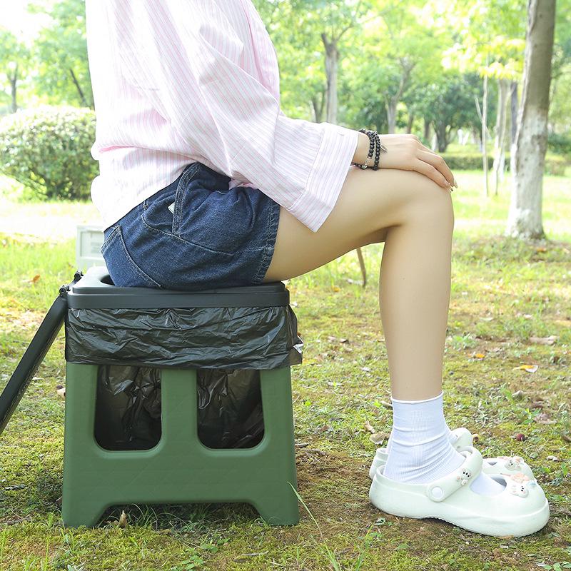 Portable Foldable Odor-Proof Toilet Stool for Adults - Ideal for Travel, Camping, and Emergencies.
