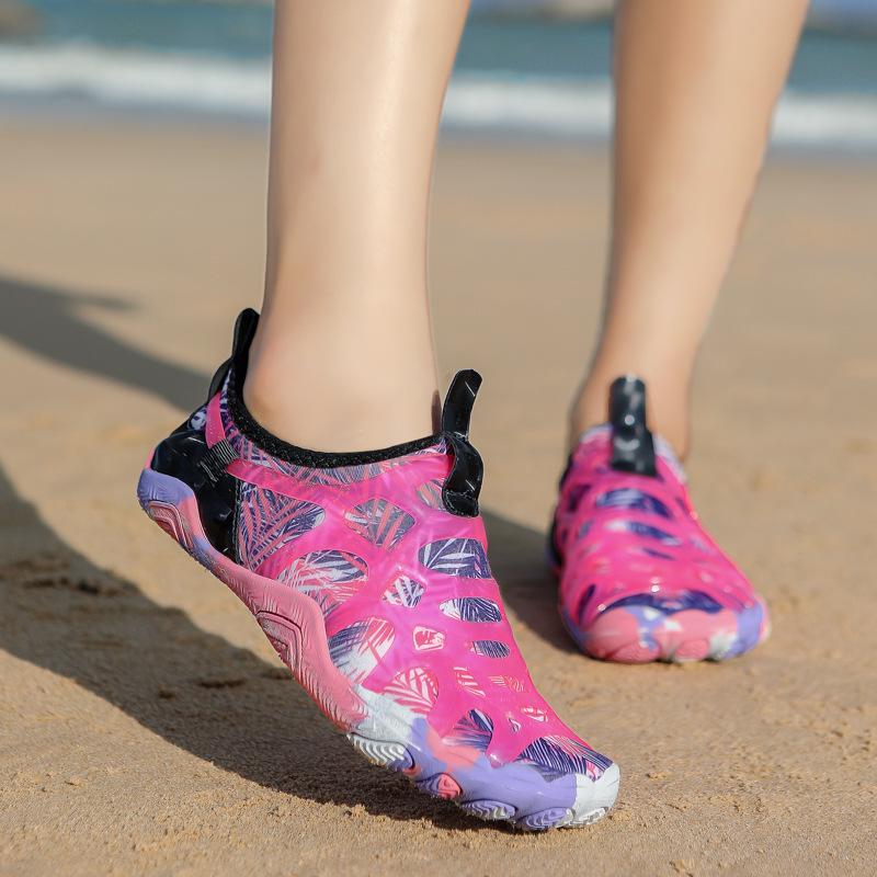 Men s and Women s Non-Slip Water Shoes: Soft Sole Beach, Swimming, and Outdoor Fitness Footwear. 42