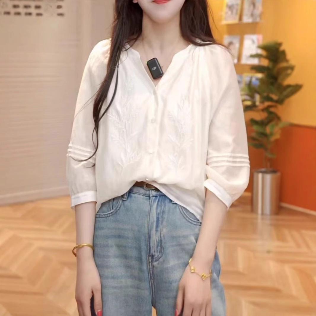 

High-End French Embroidered Puff Sleeve Women s Shirt - Summer Style S