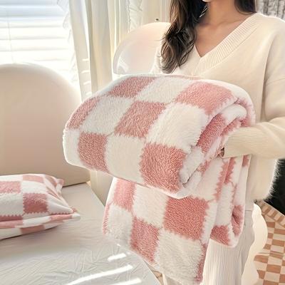 Flannel Coral Fleece Blanket Single Double Blanket Bed Sheet Dormitory Blanket Four Seasons Cover Blanket Super Soft Napping Blanket