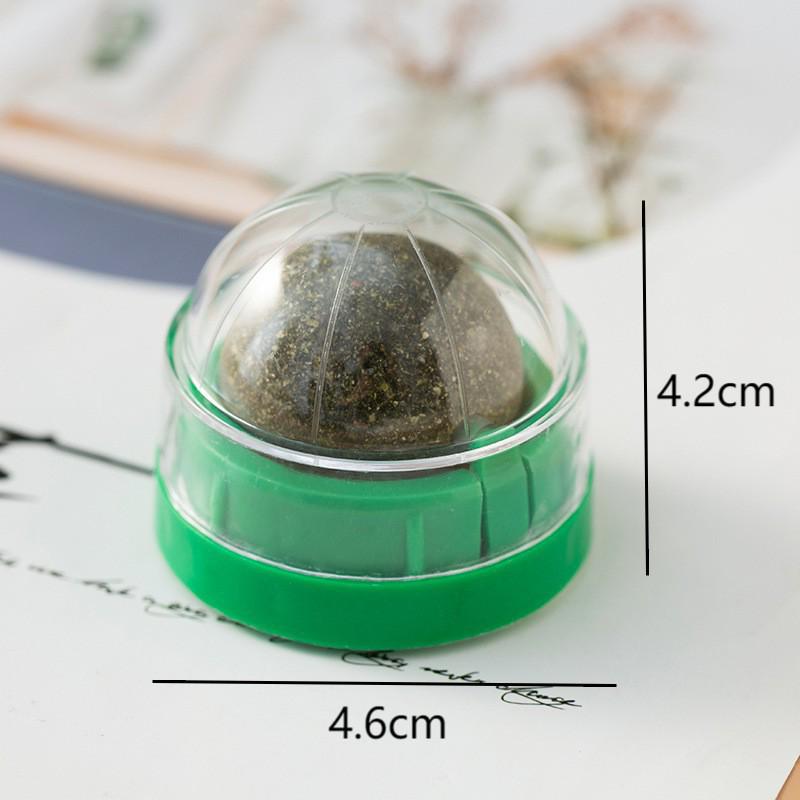 Catnip Teething Ball: Bite-Resistant, Self-Play Toy for Kittens - Cleans Teeth, Relieves Boredom, and Lickable.