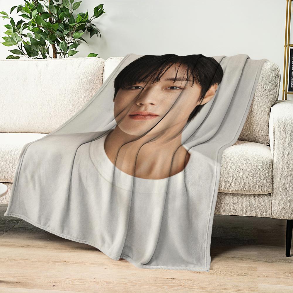 Kpop Boy P-Park Ji-Hoon Blanket Blanket for Couch Sofa Travel Home Hiking Picni Bed Beding Flannel Blanket birthday gift