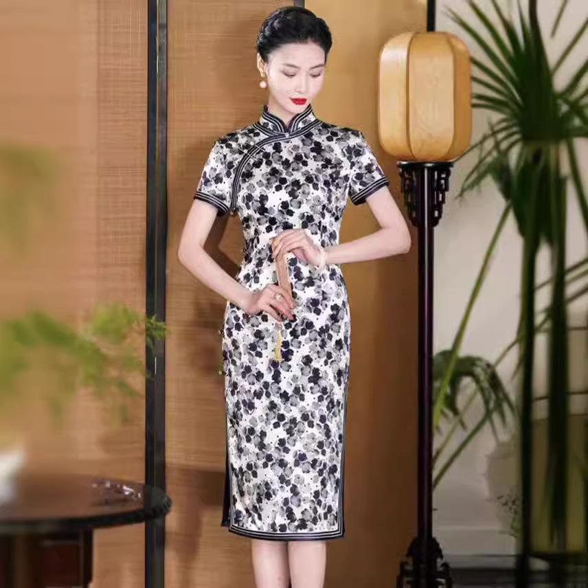 High-end silk cheongsam 1011 new daily retro improved new Chinese style mulberry silk dress young
