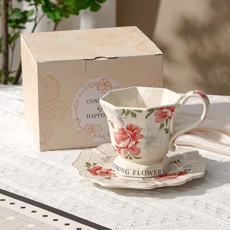 

Octagon Coffee Cup Dish Sets New Household 275ml High Aesthetic Women Underglaze Color Handle Mugs Flower Pattern Exquisite Dish 200-400ml