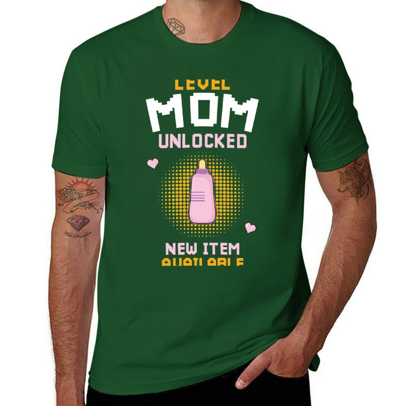 

Funny Pink Level Mom Unlocked Pregnancy Announcement Womens First Time Mom Gamer Mother To Be Est 2022 T-Shirt 4XL