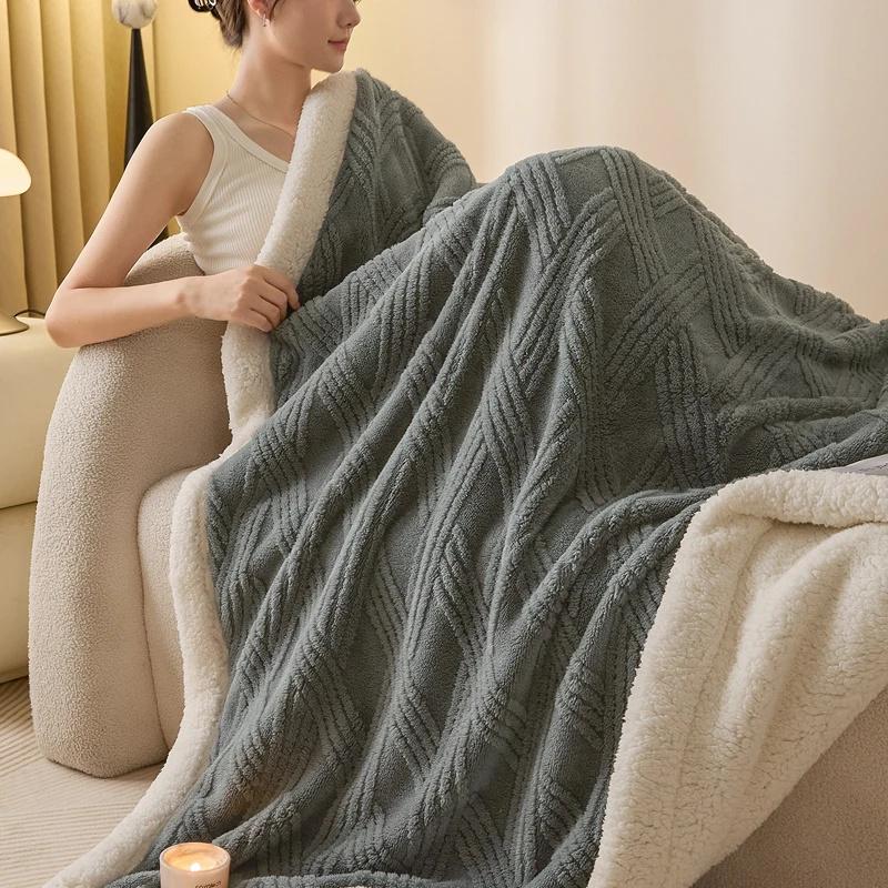 Fluffy Coral Fleece Throw Blanket Thick Warm Fleece Blanket Double Layer Artificial Lambswool Throws Blankets for Sofa or Bed Queen Double Comforter