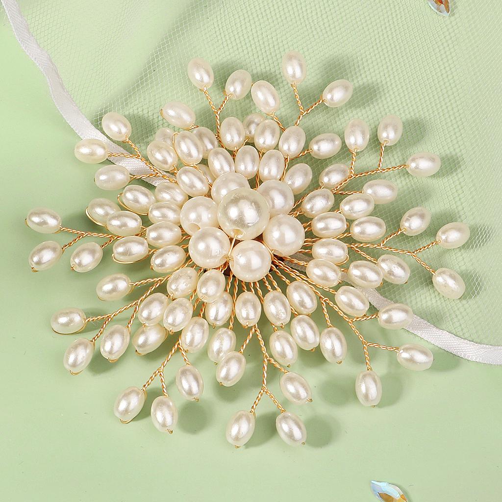 Pearl Brooch Pin Snowflake High-end Silk Scarf Buckle Luxury Exquisite Ladies Clothing Accessories Dress Skirt Jewelry zapatos