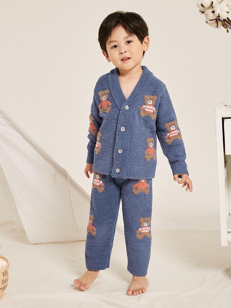 Lanweiliyang Boys' Fleece-Lined Velvet Pajamas - Cozy Autumn/Winter Set