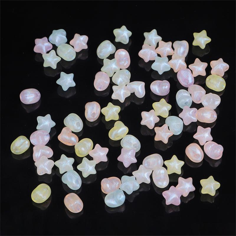 35-50pcs Plastic Acrylic Star/Heart Charm Beads For DIY Jewelry Making