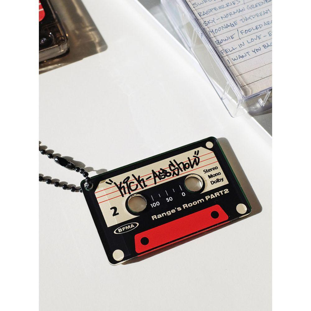 BALLOON FRIENDS MESSY ADVENTURE BFMA VinTAGE CASSETTE TAPE KEY RinG