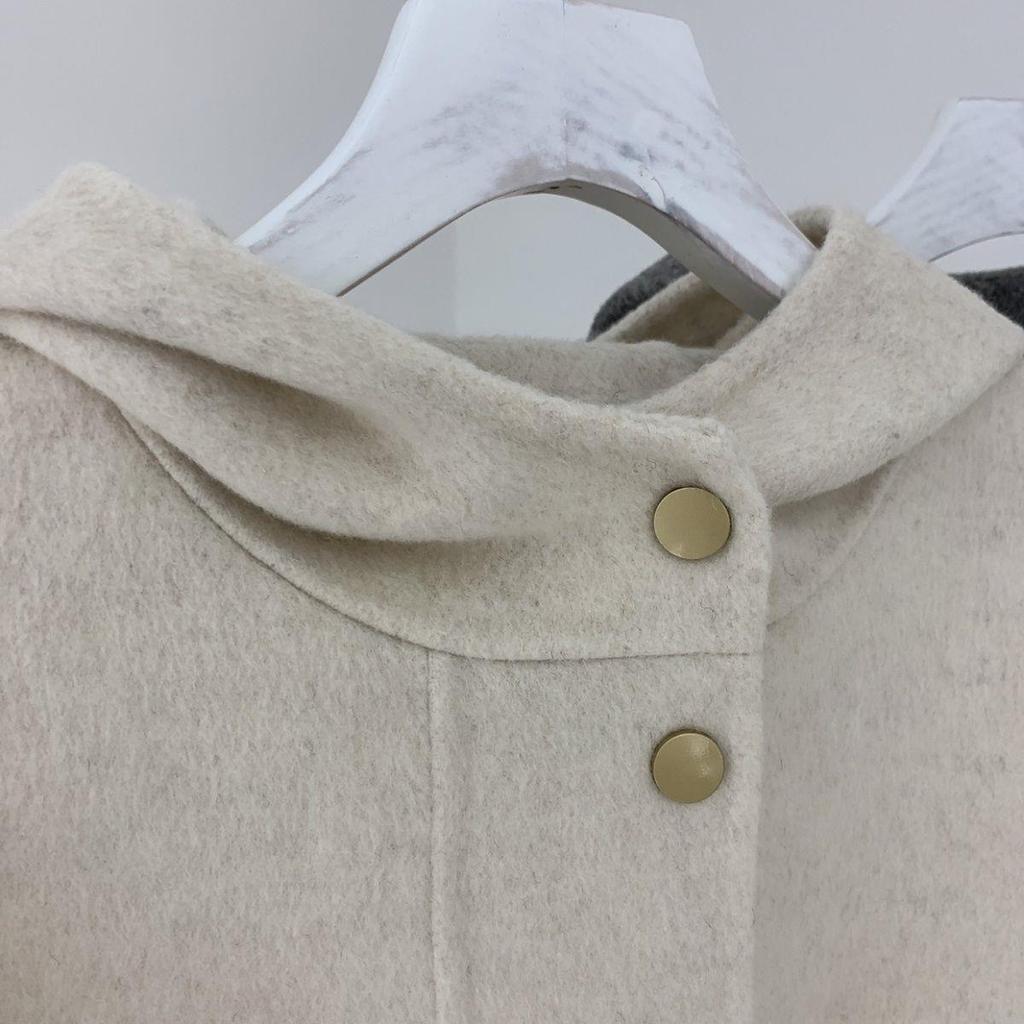 Plus Size Hooded Loose Wool Coat with Plush Lining - Women's Trendy Winter Cape Jacket.