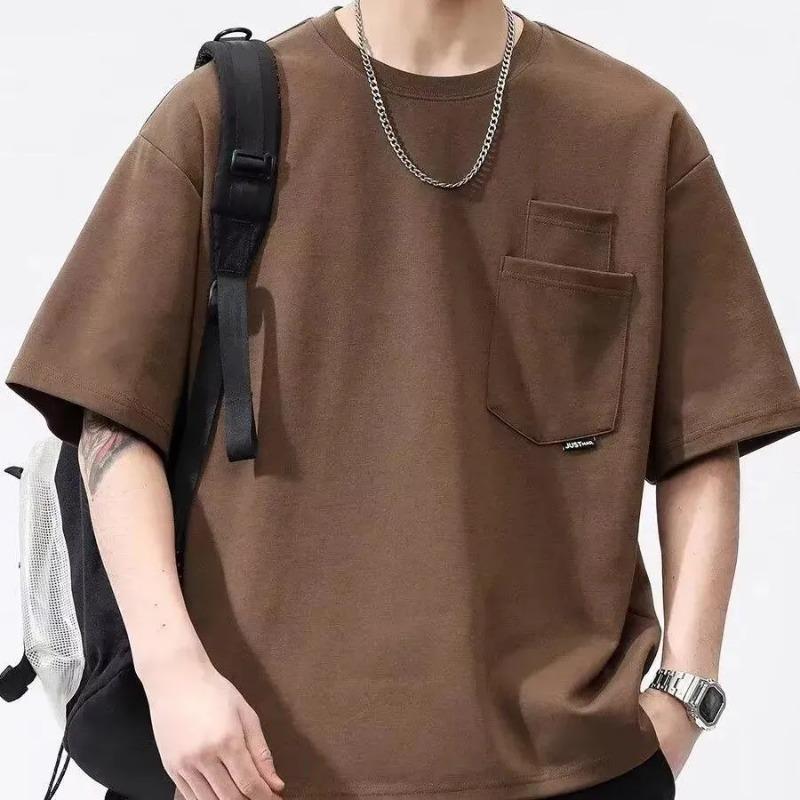

Men Brown Big Pocket Crew Neck Oversized T Shirt M коричневий