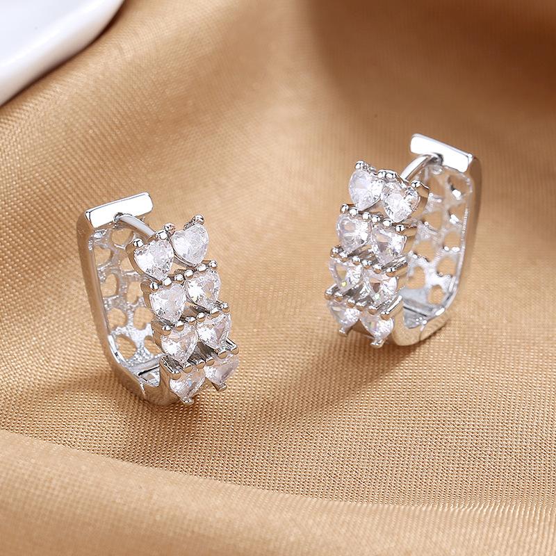 New 925 Sterling Silver AAA Zircon Stud Earrings For Women Fashion Exquisite Student Girlfriend Jewelry Accessories Heart GiftGood Product