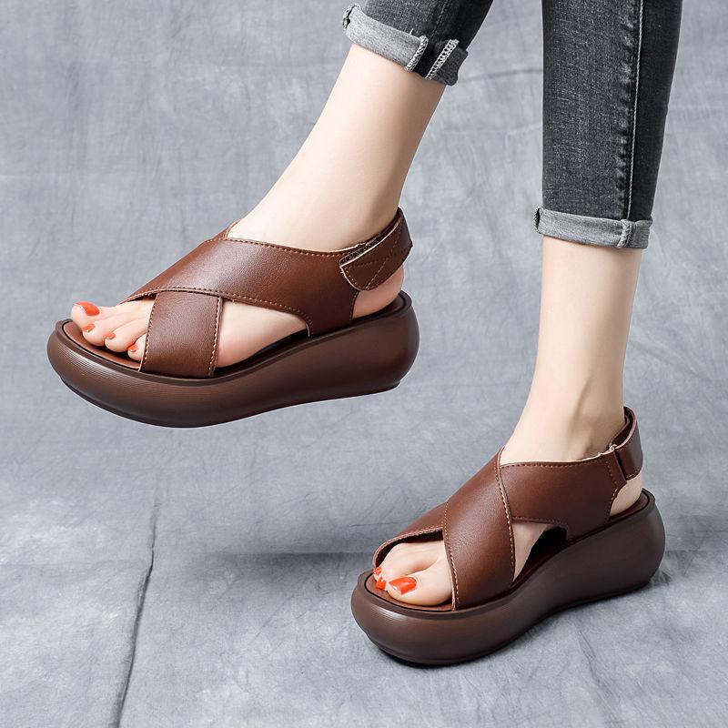 Wasserdichte Plateausandalen mit Keilabsatz für Damen 2025 Sommer neu hochhackig dicksohlige Biskuit-Kreuzsandalen