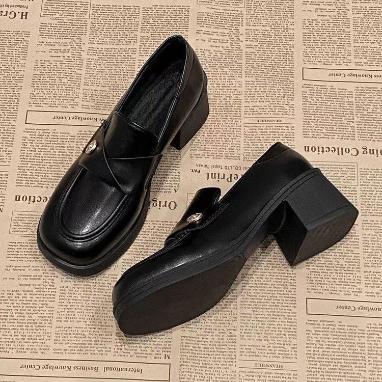 Women's Chunky Platform Loafers Gothic JK School Uniform Leather Shoes Black Casual Work Pumps with Metal Decor