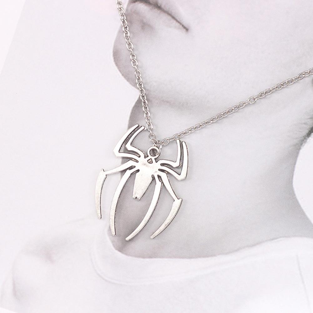 Simple Stainless Steel Spider Pendant Necklace for Men and Women Fashion Party Jewelry Gift