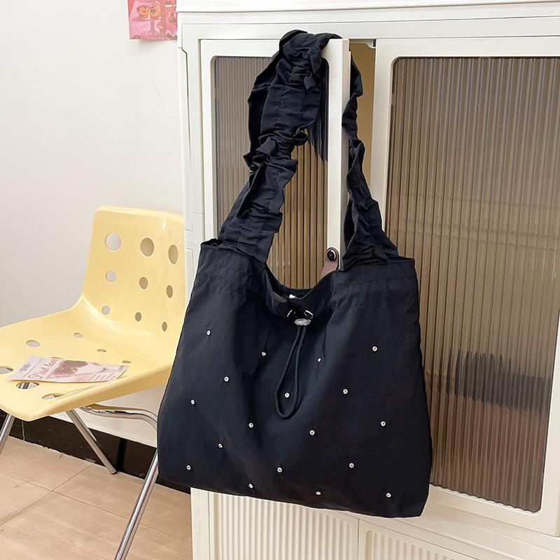 ins Korean version of fashionable small fresh shoulder bag 2025 new literary canvas tote bag versatile pleated shopping bag