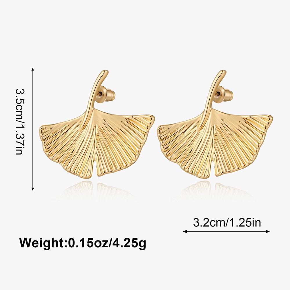 Cercei Europeni & Americani High-End cu Frunză de Ginkgo din Aliaj - Design Îndrăzneț, Elegant, Exagerat