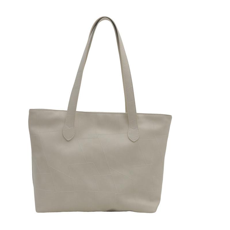 Elegant And Spacious Pu Tote Bag For Women Modern Urban Minimalist Style Perfect For Daily Use