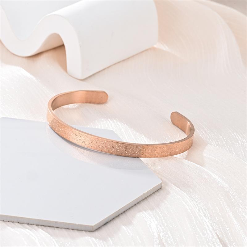 1шт титановый стальной браслет C-образный открывающийся матовый браслет модные популярные — фото 10