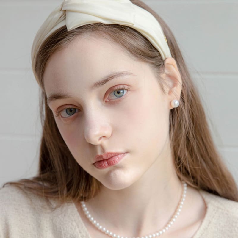 

Жан Поль Кларисс Скрученная повязка для волос JP-22-095HB OLIVE