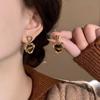 2024 Retro Amber Brown Women's Stud Earrings: High-End, Light Luxury, Niche Hong Kong Style