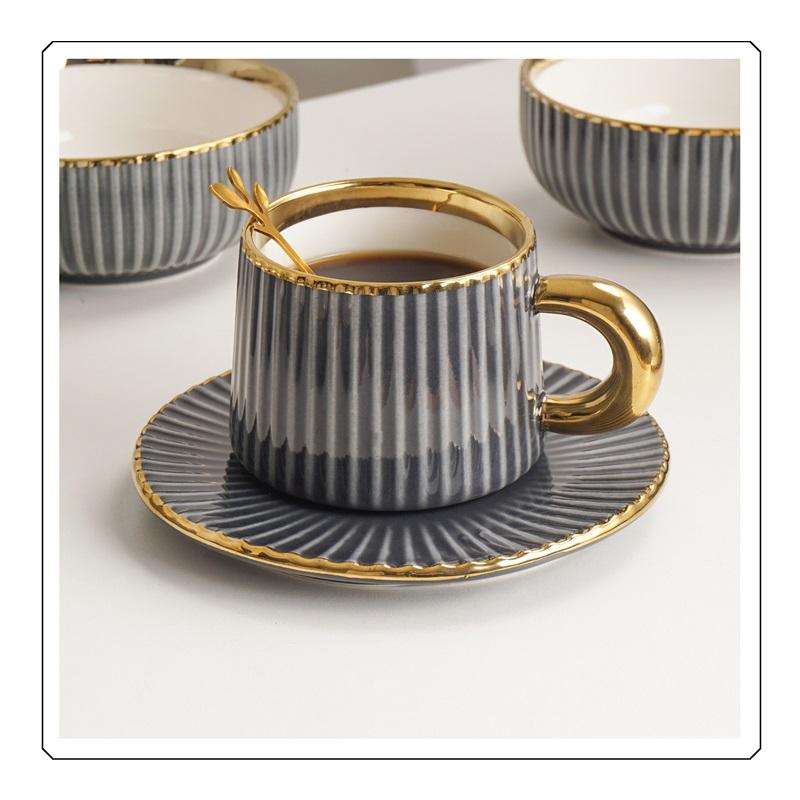 High End Luxury Ceramic Tableware Set Coffee Cups Round Plates Rectangular Platters European Style Home Use Combination