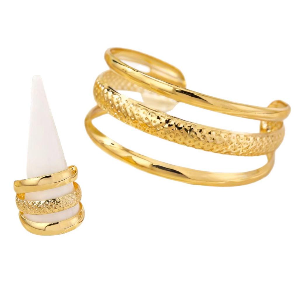 Metal Fashion Embossed Bracelet & Ring Set for Ladies' Party Wear