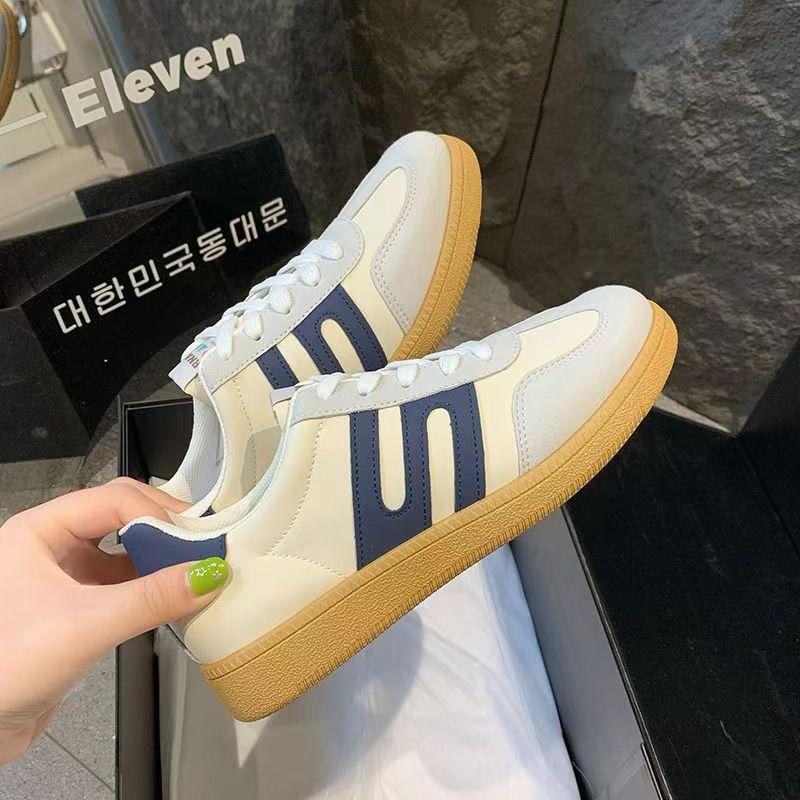 

2025 новые весенние и осенние повседневные маленькие белые туфли Dexun Интернет знаменитости популярная спортивная обувь мода универсальные ретро туфли Forrest Gump 40