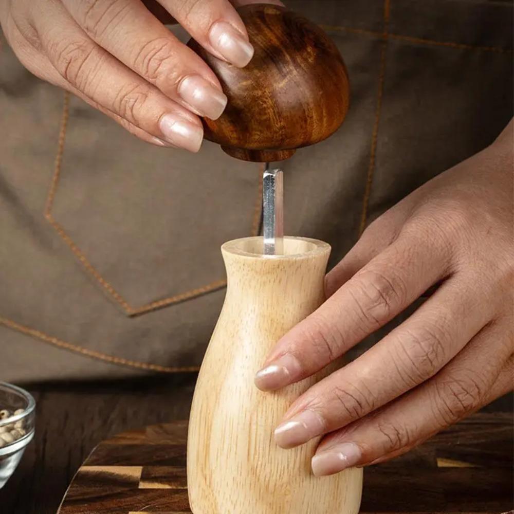 Wood Mushroom Pepper Grinder High Hardness Grinding Core Salt Grinding Bottle  Sea Salt