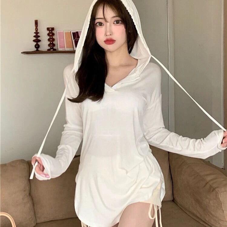 Ins Тонкая свободная футболка с длинными рукавами и капюшоном, дизайн интернет-знаменитостей, высокая талия, пуговицы на шнуровке S белый