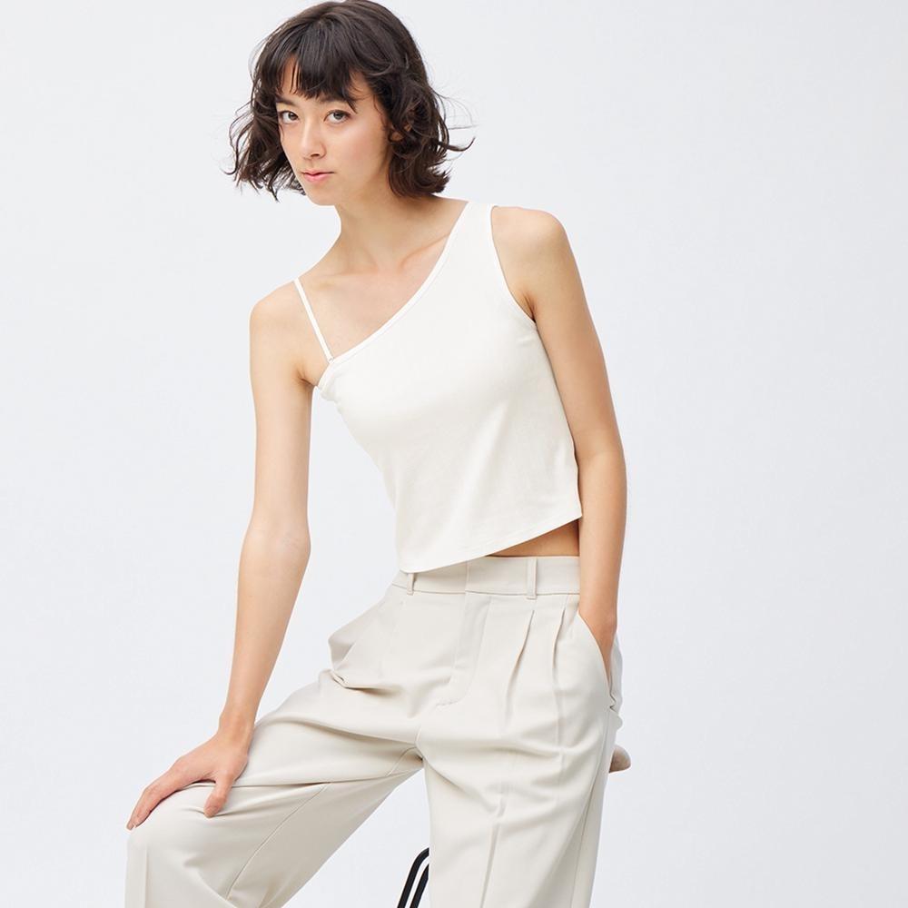 

Майка с укороченной дверью и симметричным вырезом GU Bra Feel