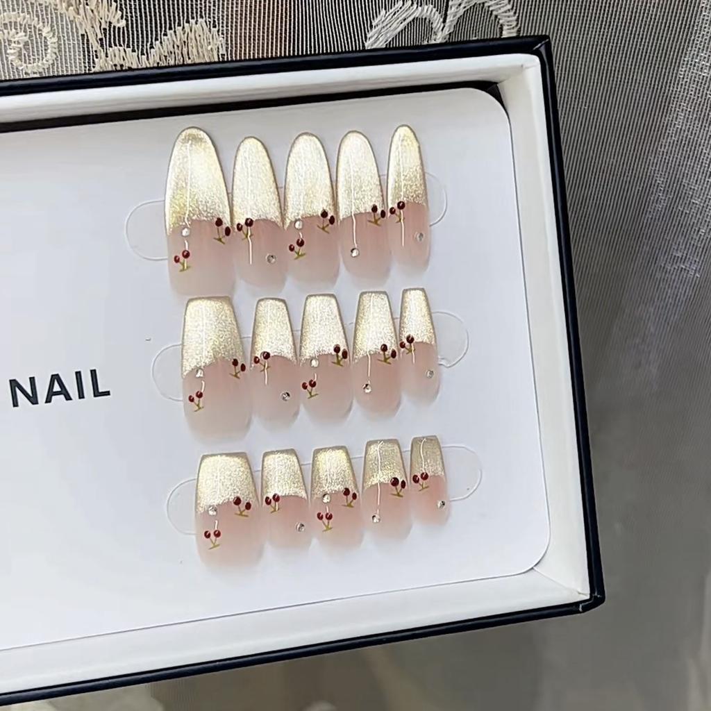 Pure Handmade Autumn New Style Phototherapy Wearable Armor with Small Cherry Cat Eye Nail Art Patch Can Be Detached