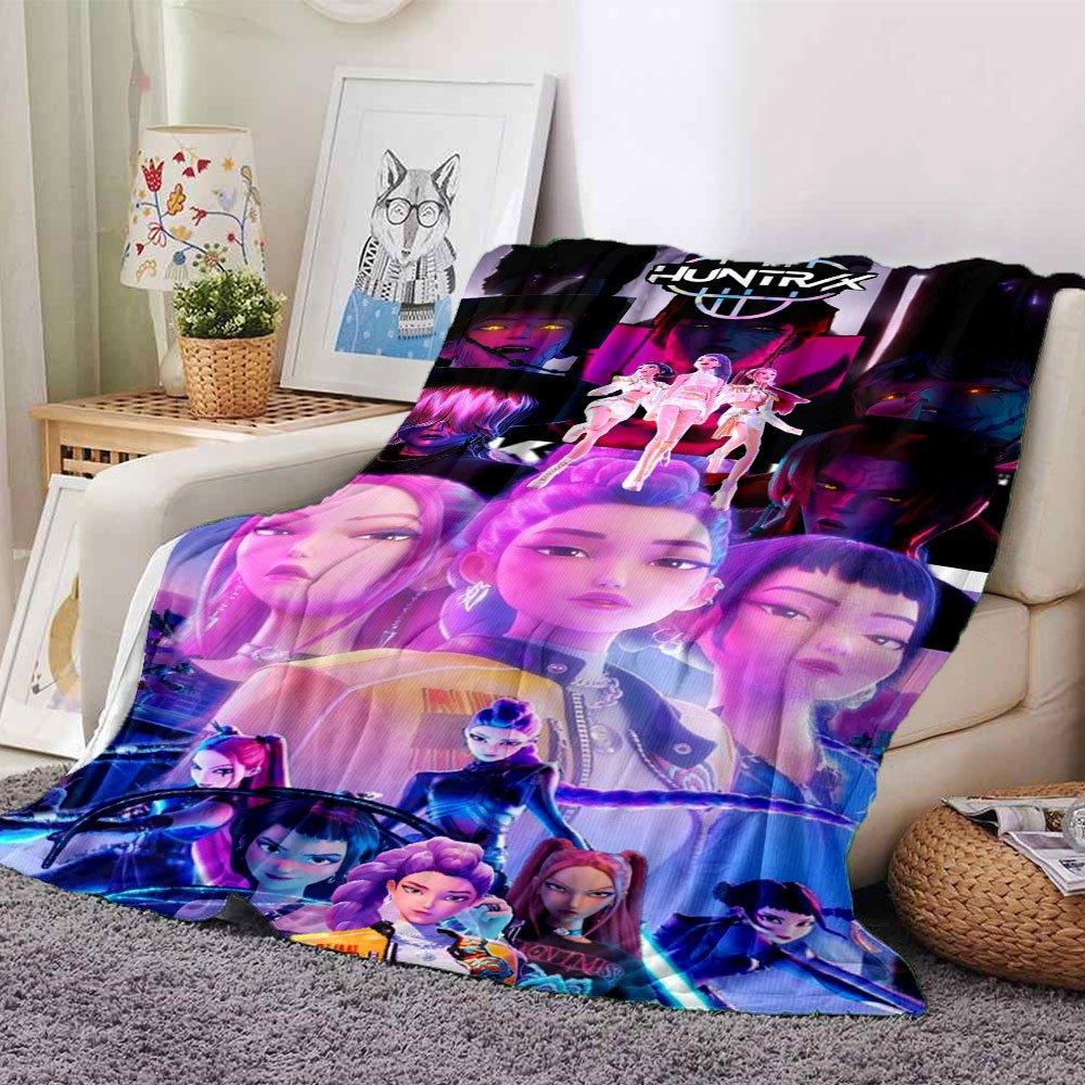 

1pc Hunter X Kopo group - Themed Flannel Blanket - Suitable for Bed, Home Decor, Graduation Gifts, Easter, Back to School, ChristmasA35 80cmx120cm(31inx47in)