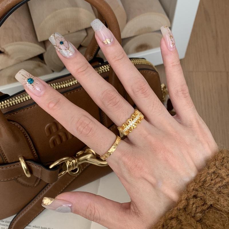 Light Luxury Retro Full Diamond Lace Crown Ring Medieval Court Style Heavy Industry Hollow Versatile Exquisite Luxury Index Finger Ring