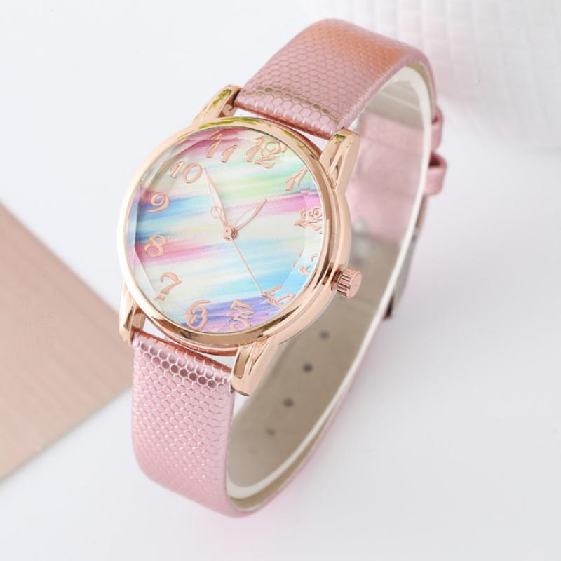 Nuovo Orologio Classico Semplice Studente Moda Colorato Arcobaleno Donna Orologio al Quarzo Lotti