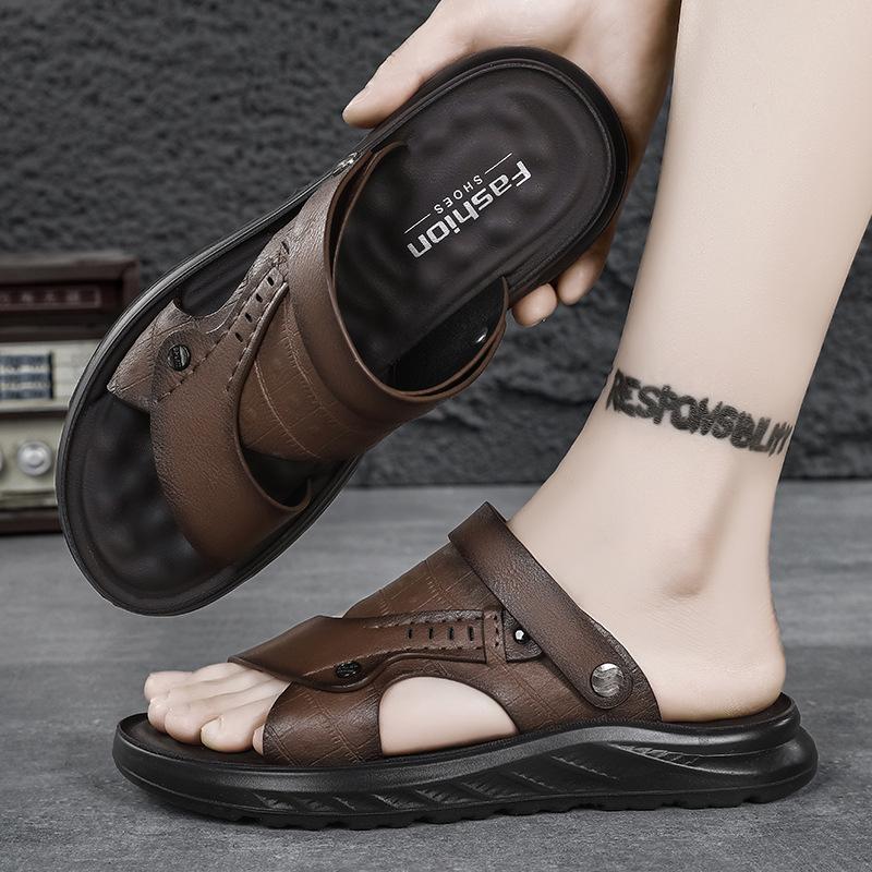 Slippers men's 2025 summer new one-shoe dual-purpose soft-soled seaside beach wading light leisure one-word cool slippers