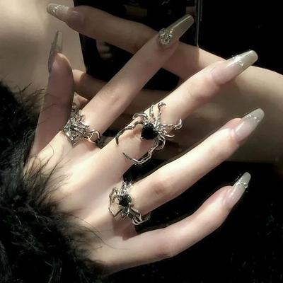 Gothic Punk Schwarzer Zirkon Tier Spinne Fingerringe für Frauen Kreative Vintage Insektenringe Halloween Coole Sachen Partyschmuck