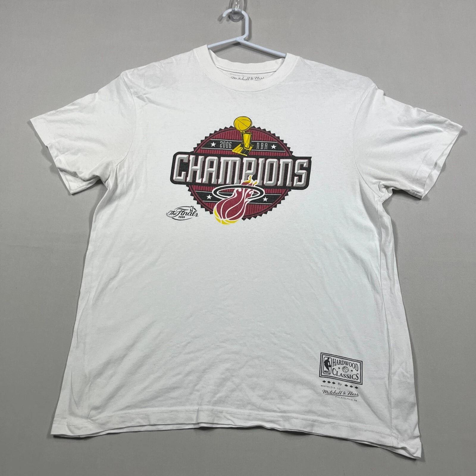 Mitchell & Ness Miami Heat NBA Hardwood Classics Tee T Shirt Mens Medium M Flaw S