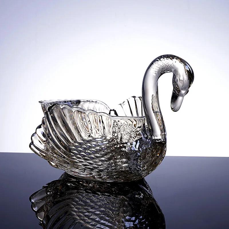 Crystal Glass Fruit Plate Light Luxury Is Suitable for Living Room Tabletops, Ornaments, Creative Household Snack Plates Special