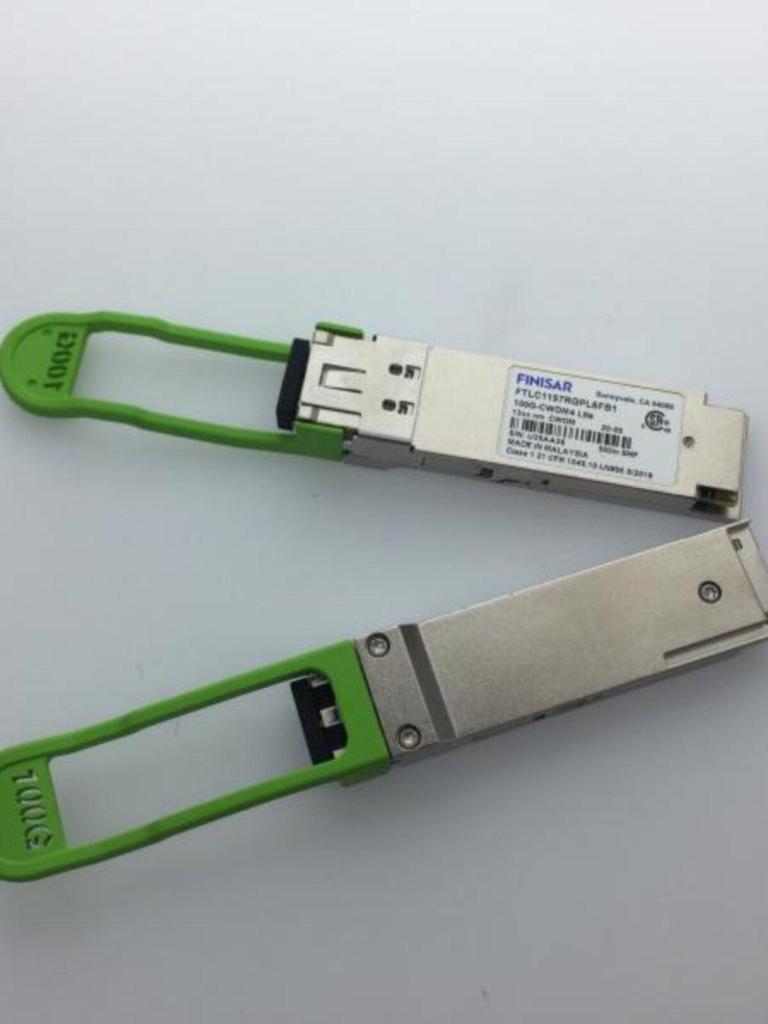 FINISAR 100G QSFP28 CWDM4 500M Optical Module Multimode